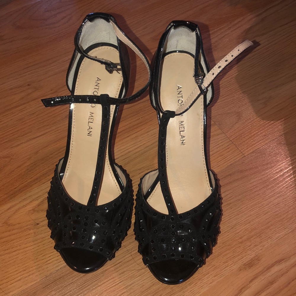Antonio Melani heels